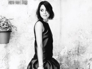 Aubrey Plaza on Kissing Zac Efron and Trolling Rob Lowe on&nbsp;Twitter